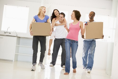 Van-based moving service for Croydon house and office transport